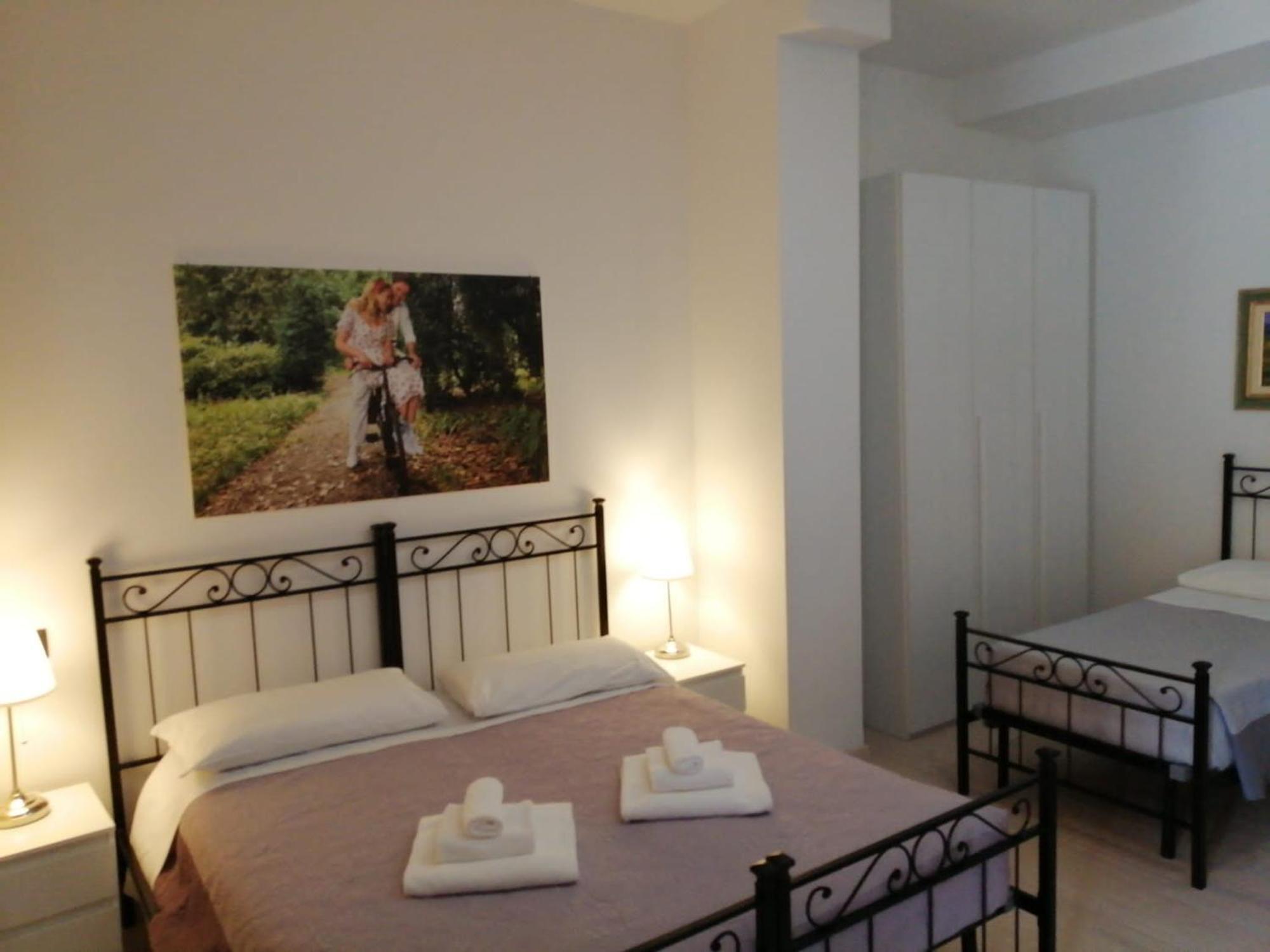Dimora Santa Barbara Hotel Ferrara Quarto foto
